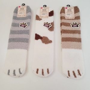 Cute Kawaii Paw Print Plush Socks Set